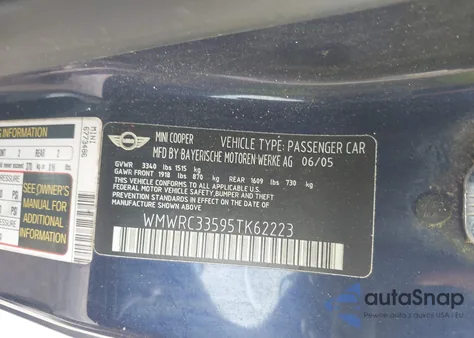 2005 Mini Cooper из США, поврежденный, VIN WMWRC33595TK62223